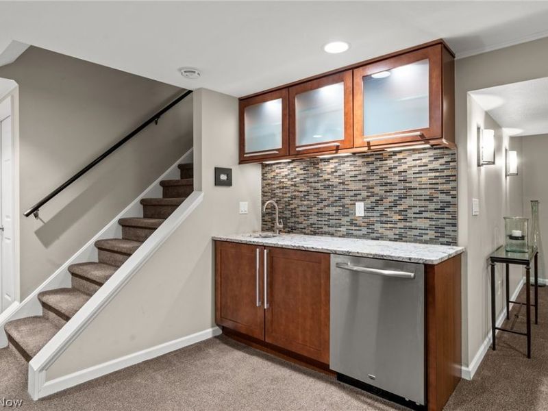 560 Marvis Drive, Bay Village, OH 44140 Photo 33