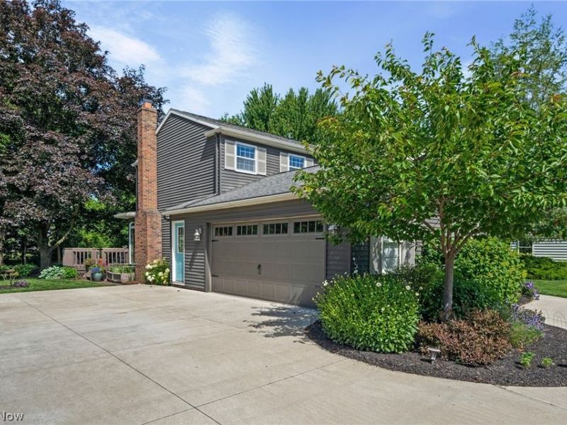 560 Marvis Drive, Bay Village, OH 44140 Photo 38