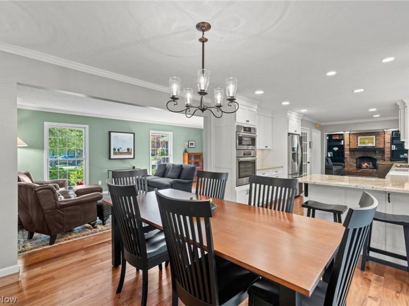 560 Marvis Drive, Bay Village, OH 44140 Photo 7
