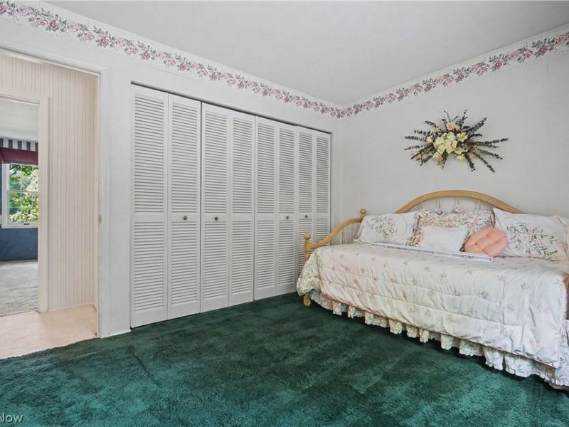 2692 Foxwood Drive, Akron, OH 44333 Photo 27