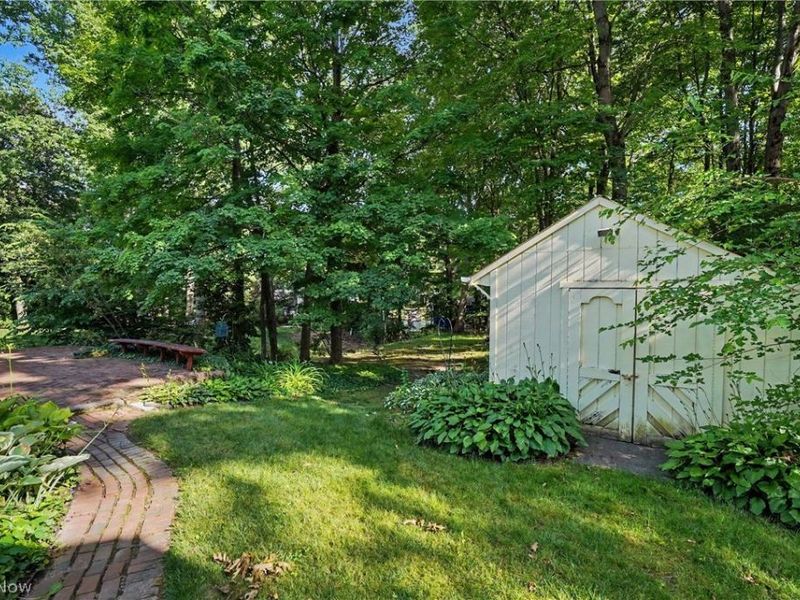 2692 Foxwood Drive, Akron, OH 44333 Photo 46