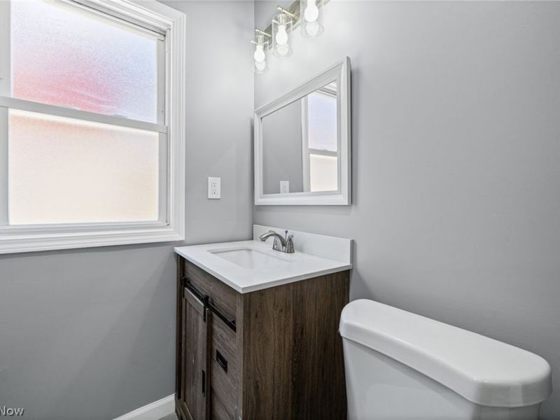 3925 Riverside Avenue , Cleveland, OH 44109 Photo 19