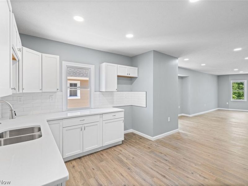 3925 Riverside Avenue, Cleveland, OH 44109 Photo 27