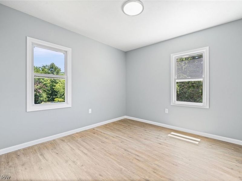 3925 Riverside Avenue , Cleveland, OH 44109 Photo 30
