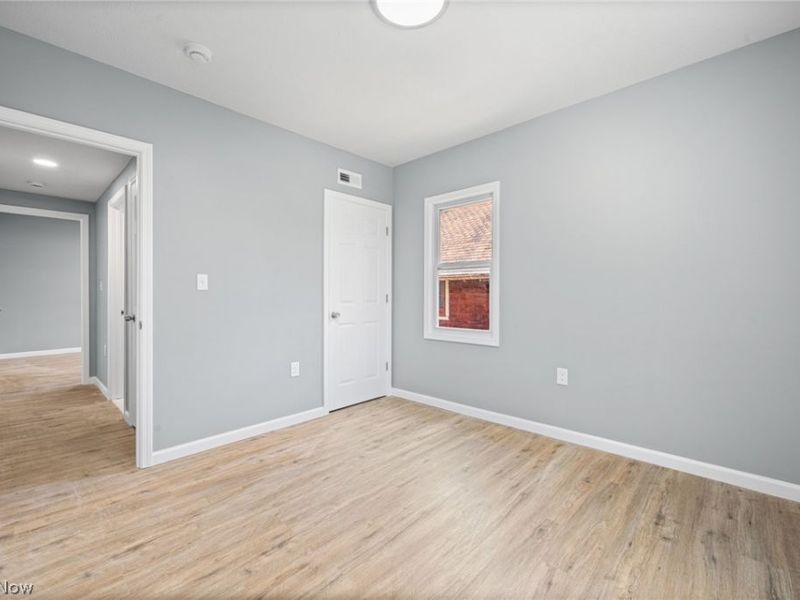 3925 Riverside Avenue , Cleveland, OH 44109 Photo 31