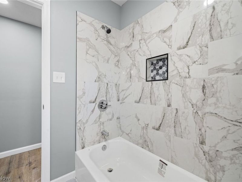 3925 Riverside Avenue, Cleveland, OH 44109 Photo 33