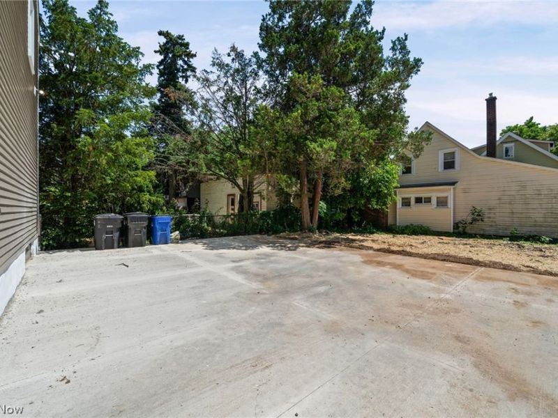 3925 Riverside Avenue, Cleveland, OH 44109 Photo 42