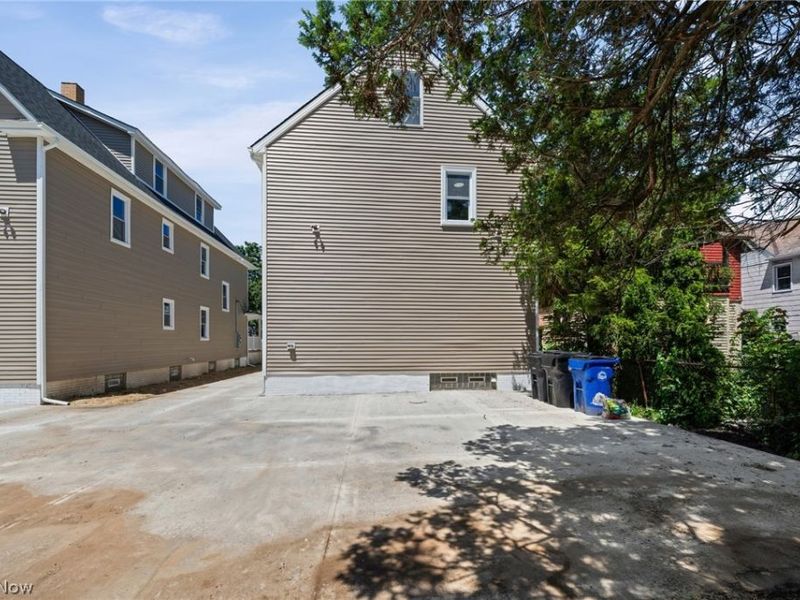 3925 Riverside Avenue , Cleveland, OH 44109 Photo 44