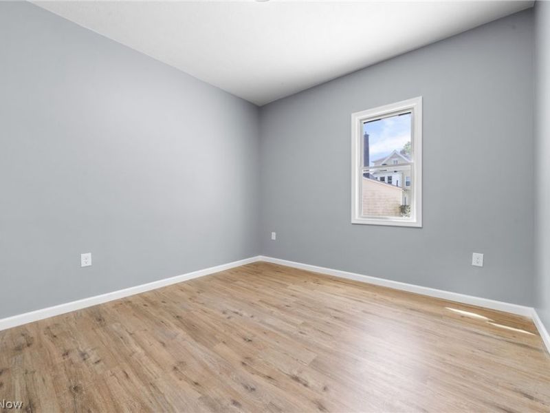 3929 Riverside Avenue , Cleveland, OH 44109 Photo 17