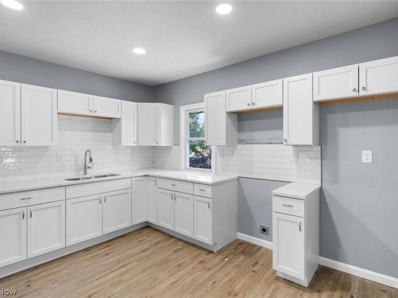 3929 Riverside Avenue , Cleveland, OH 44109 Photo 29