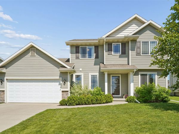 840 NE 51st Street, Ankeny, IA 50021