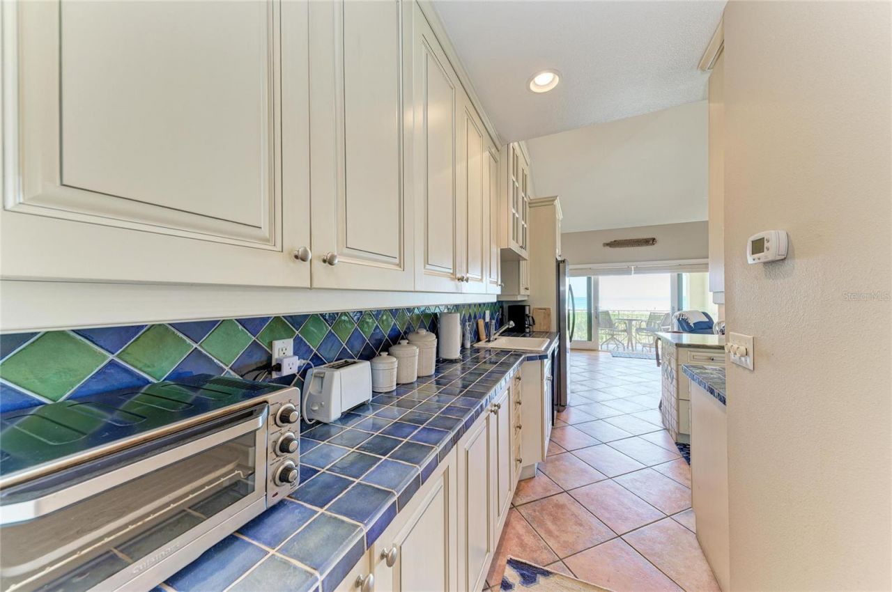 101 Palm Avenue, Unit 4, Anna Maria, FL 34216 Photo