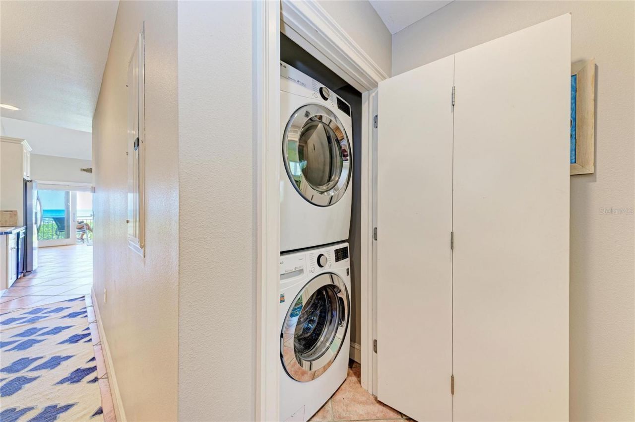 101 Palm Avenue, Unit 4, Anna Maria, FL 34216 Photo