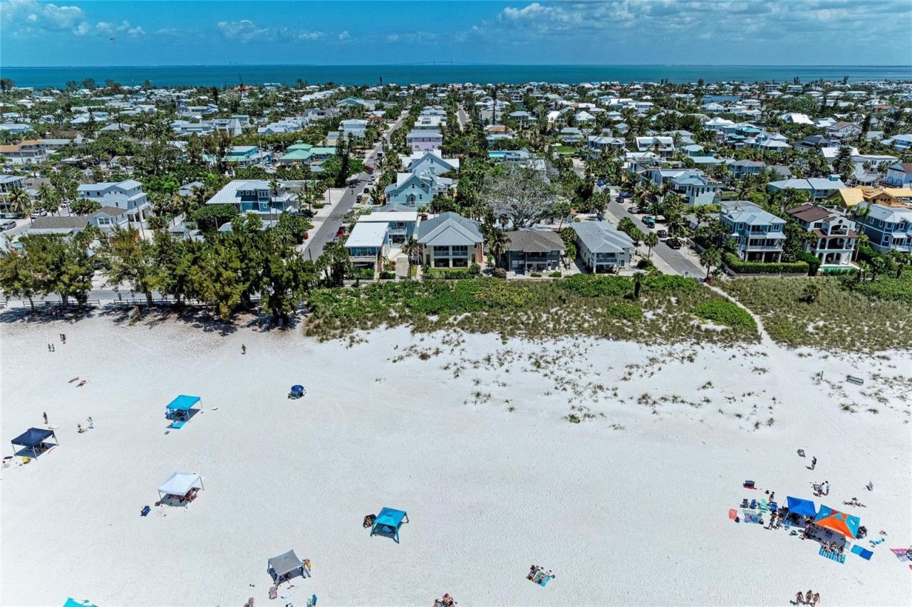 101 Palm Avenue, Unit 4, Anna Maria, FL 34216 Photo