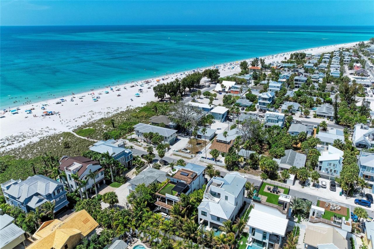 101 Palm Avenue, Unit 4, Anna Maria, FL 34216 Photo
