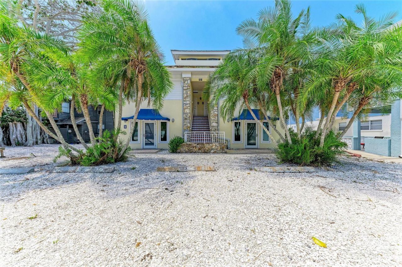 101 Palm Avenue, Unit 4, Anna Maria, FL 34216 Photo