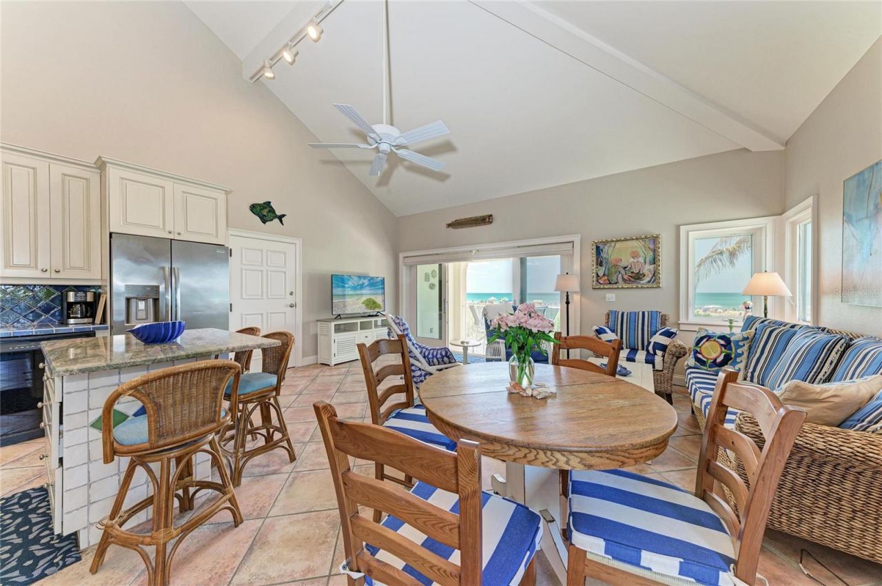 101 Palm Avenue, Unit 4, Anna Maria, FL 34216 Photo