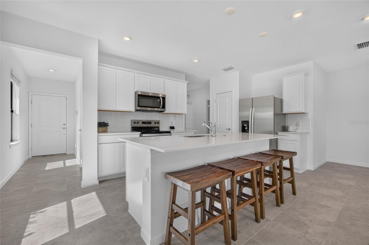 6492 Silverstar Drive, Sarasota, FL 34240 Photo