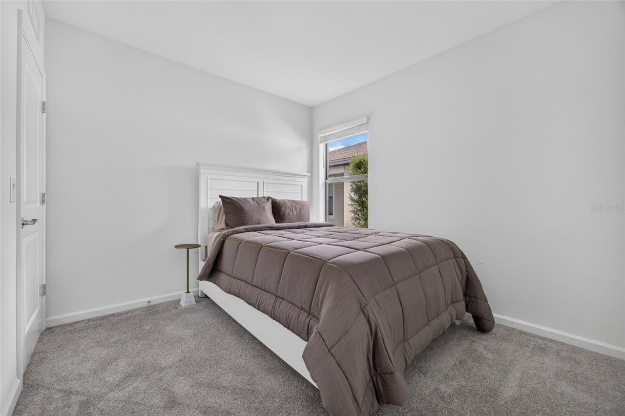 6492 Silverstar Drive, Sarasota, FL 34240 Photo
