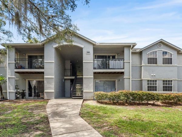 3705 SW 27TH STREET, Unit 1117, GAINESVILLE, FL 32608