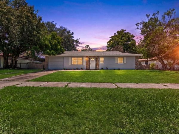 1754 FOXBORO DRIVE , ORLANDO, FL 32812