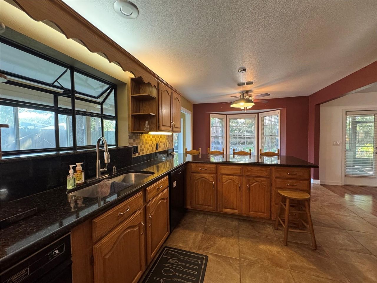 915 Heatherbrook Drive , Auburndale, FL 33823 Photo