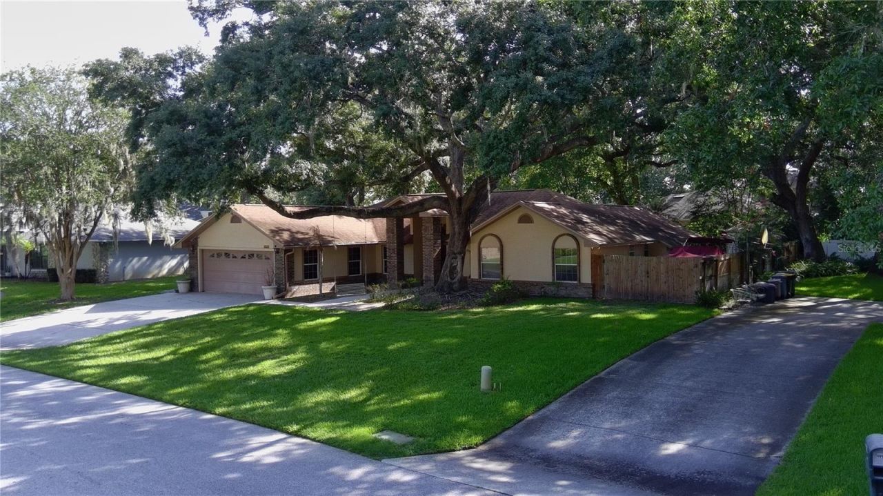 915 Heatherbrook Drive , Auburndale, FL 33823 Photo