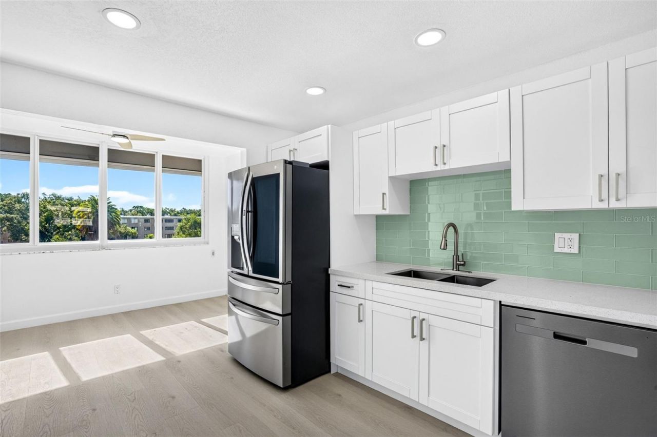 5095 Bay Street Ne, Unit 310, Saint Petersburg, FL 33703 Photo