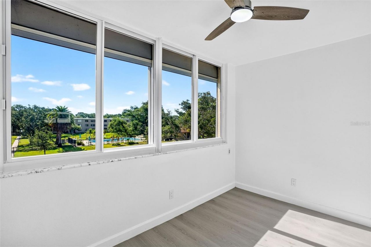 5095 Bay Street Ne, Unit 310, Saint Petersburg, FL 33703 Photo
