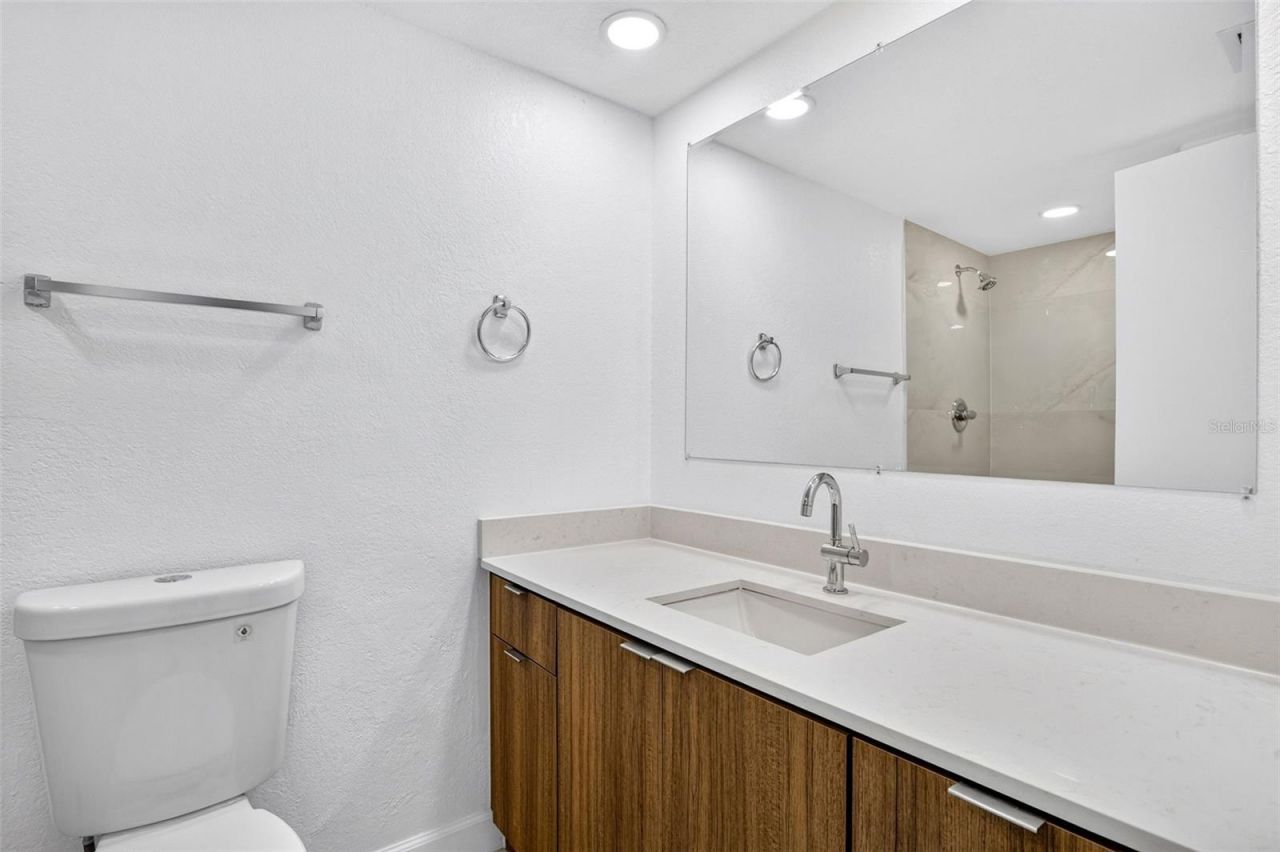 5095 Bay Street Ne, Unit 310, Saint Petersburg, FL 33703 Photo