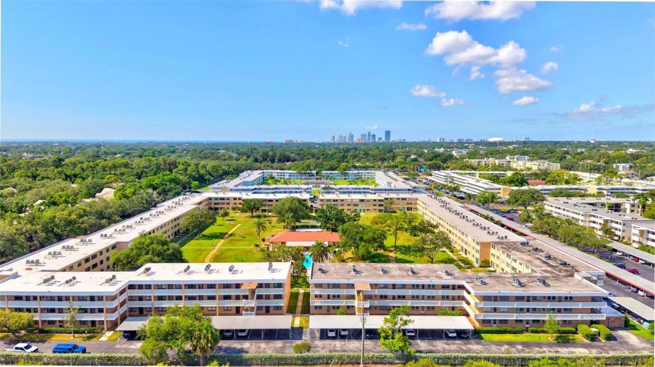 5095 Bay Street Ne, Unit 310, Saint Petersburg, FL 33703 Photo