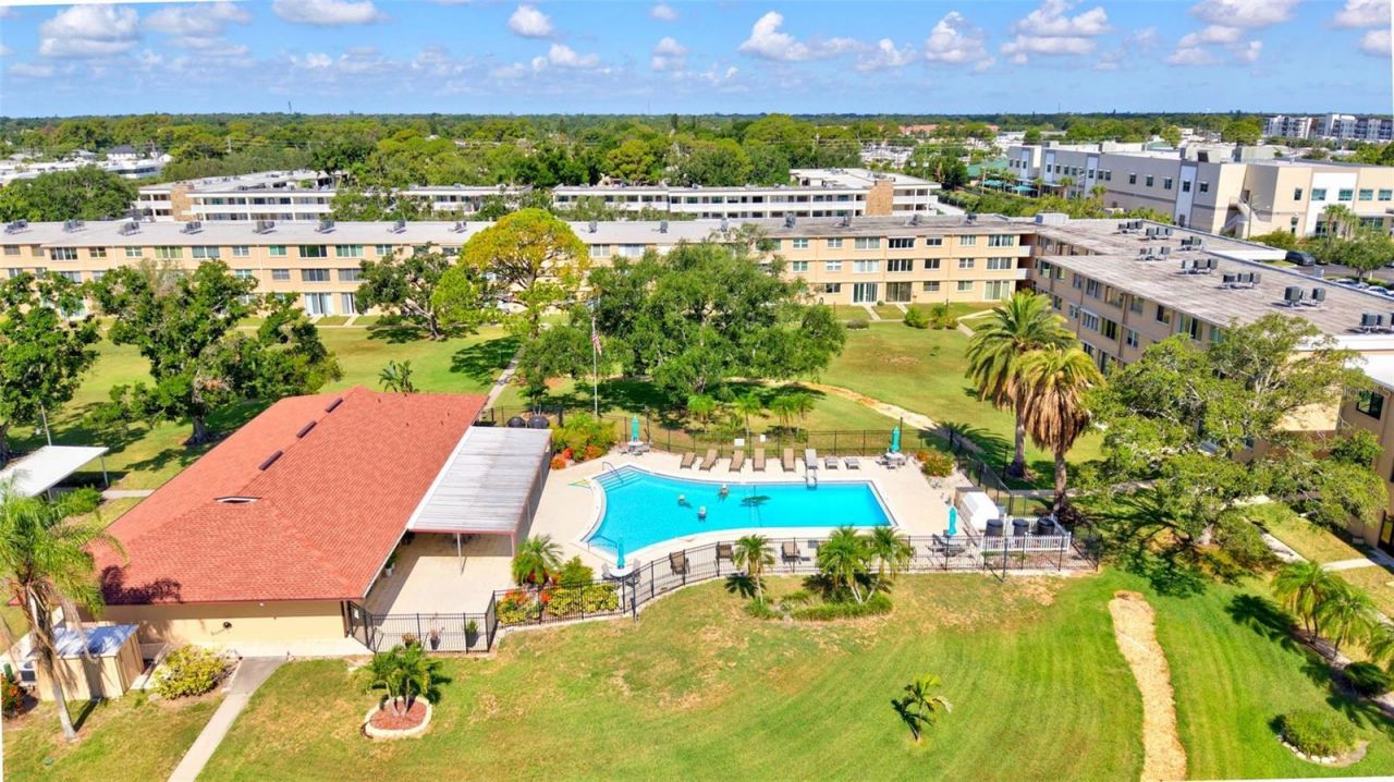5095 Bay Street Ne, Unit 310, Saint Petersburg, FL 33703 Photo