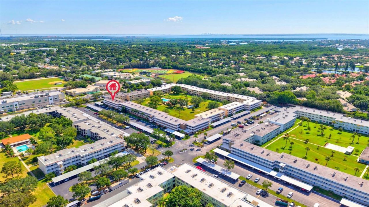 5095 Bay Street Ne, Unit 310, Saint Petersburg, FL 33703 Photo