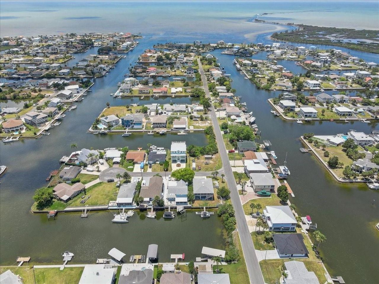 4389 5th Isle Drive, Hernando Beach, FL 34607 Photo