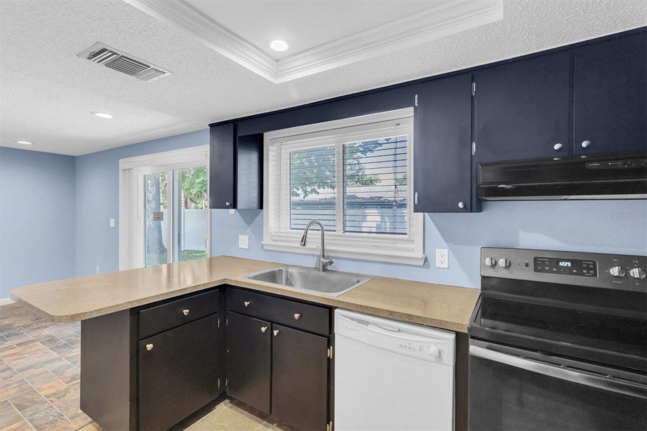 9031 Crabtree Lane, Port Richey, FL 34668 Photo