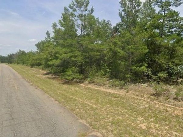 COLMART DRIVE , CHIPLEY, FL 32428