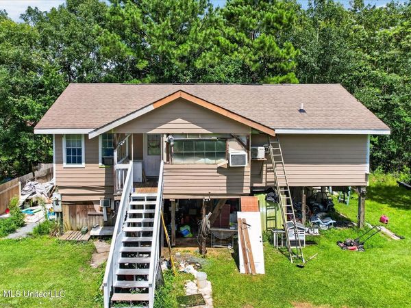 6299 Ball Park Road, Pass Christian, MS 39571