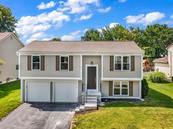 5869 Nike Drive , Hilliard, OH 43026