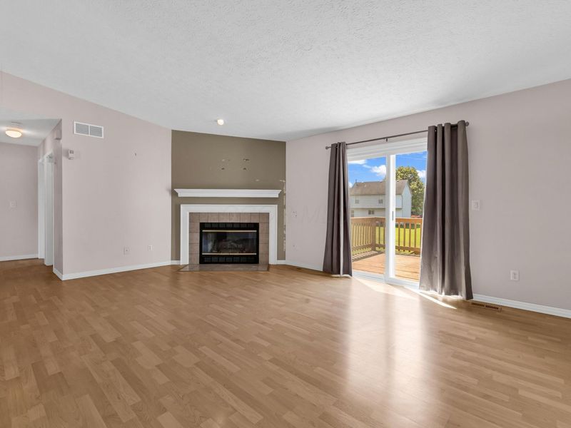5869 Nike Drive , Hilliard, OH 43026 Photo 16