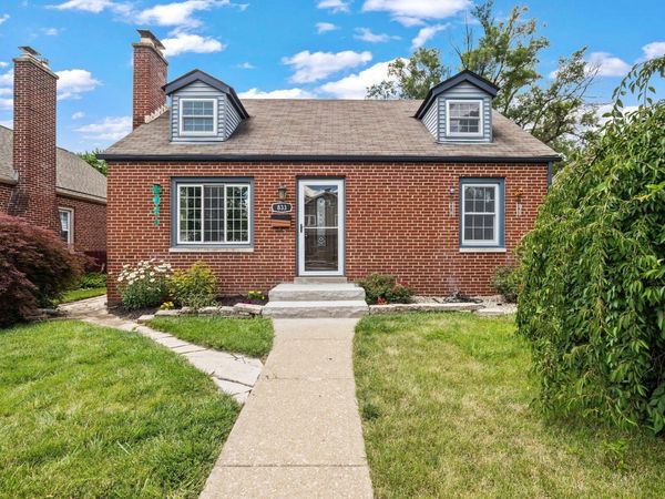 833 Copeland Road, Columbus, OH 43212