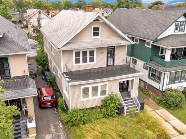 70 Brunswick Boulevard , Buffalo, NY 14208