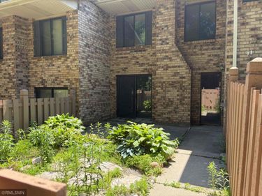 3620 Independence Avenue S, Unit 41, Saint Louis Park, MN 55426