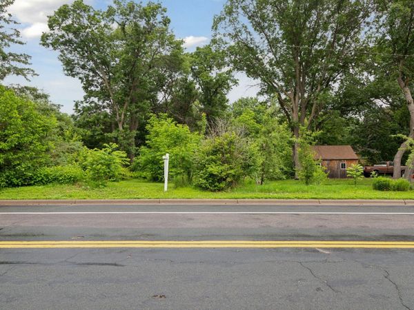 2705 Hillview Road , Mounds View, MN 55112