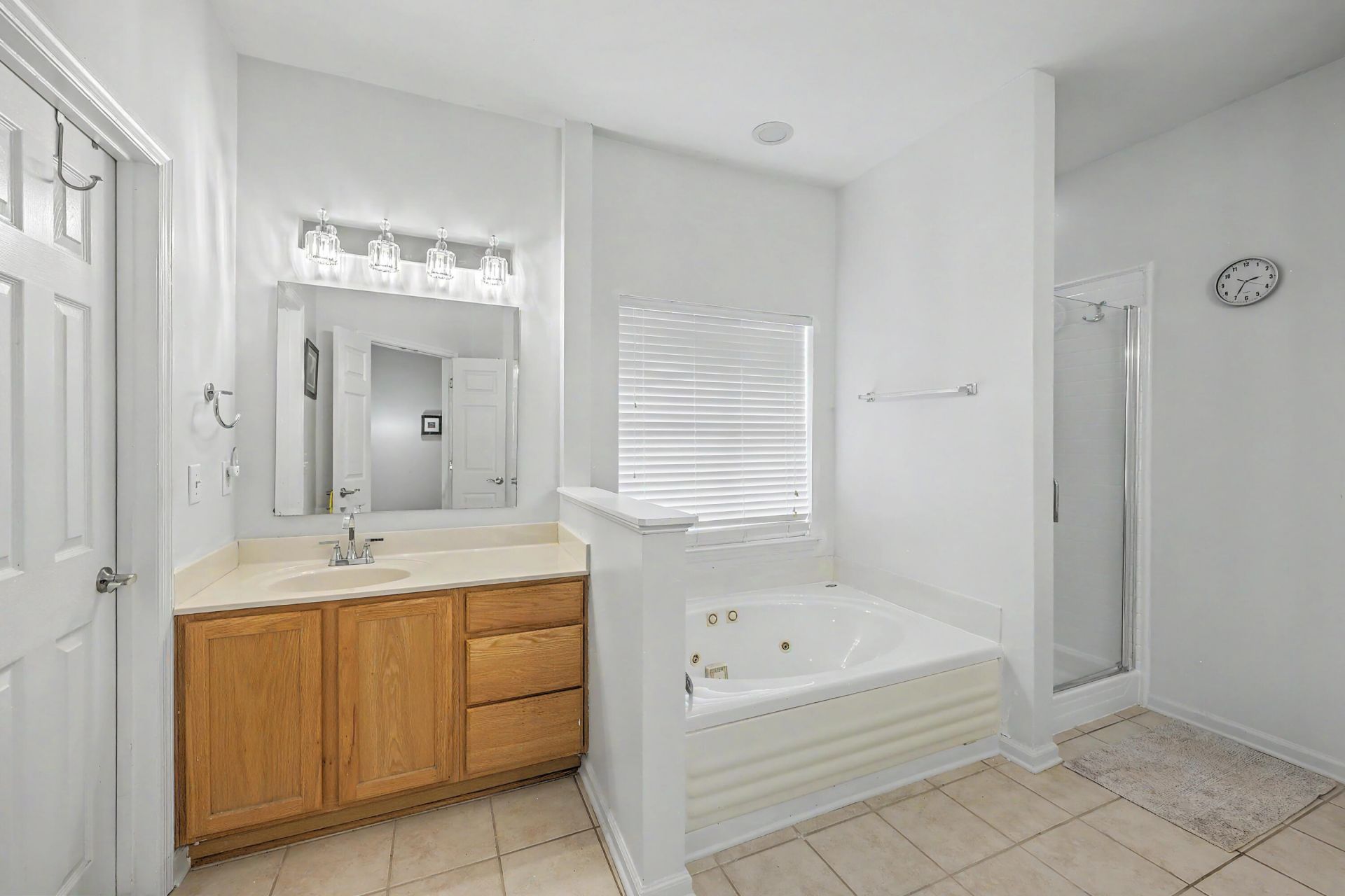 561 Pointe Of Oaks Road Photo 21