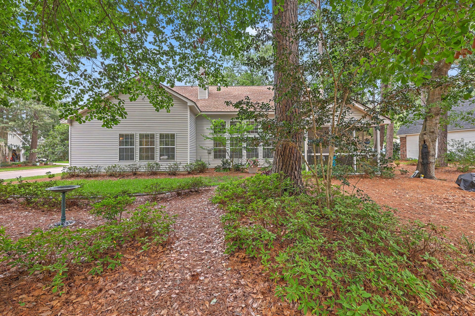 561 Pointe Of Oaks Road Photo 34