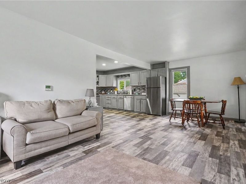 158 Van Evera Road, Tallmadge, OH 44278 Photo 6