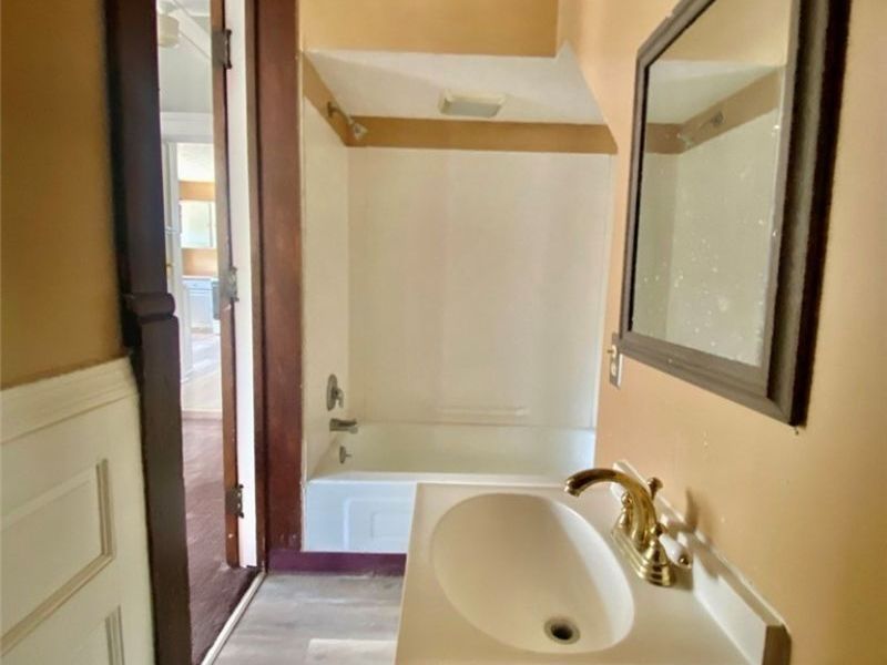 50 Walnut Street, Akron, OH 44303 Photo 8