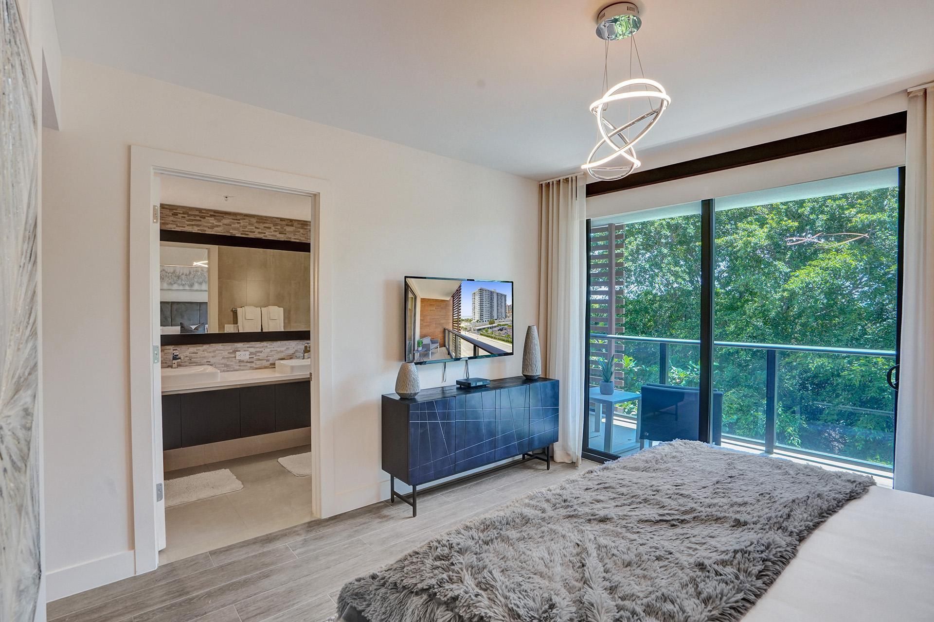 3040 N Ocean Boulevard, Unit N205, Fort Lauderdale, FL 33308 Photo