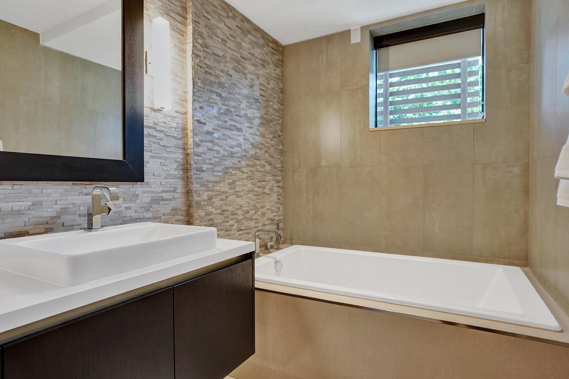 3040 N Ocean Boulevard, Unit N205, Fort Lauderdale, FL 33308 Photo