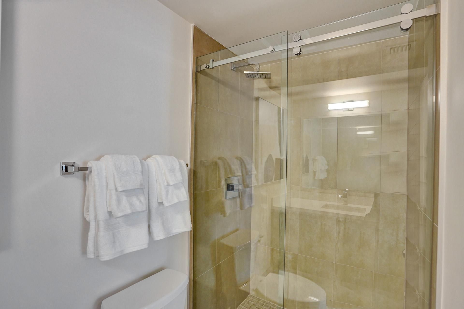 3040 N Ocean Boulevard, Unit N205, Fort Lauderdale, FL 33308 Photo